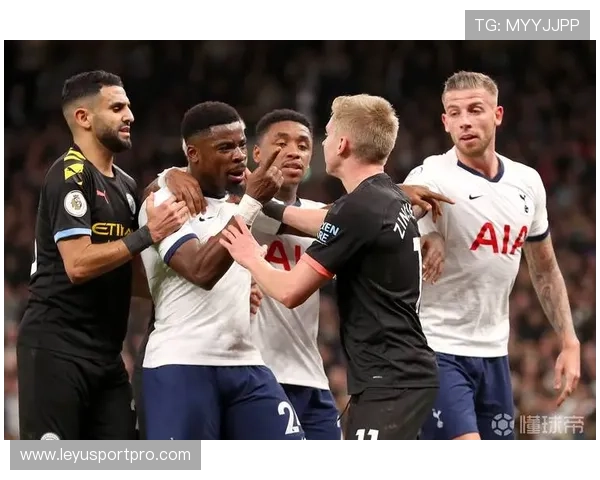 乌克兰津琴科累积黄牌停赛，防线核心缺阵