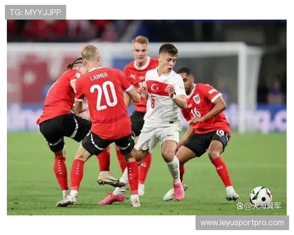 弗赖堡后卫林哈特:客战拜仁将全力制造麻烦 弗赖堡后卫林哈特:客战拜仁将全力制造麻烦